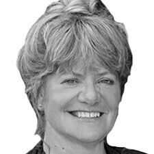 Laurie Wurster Headshot