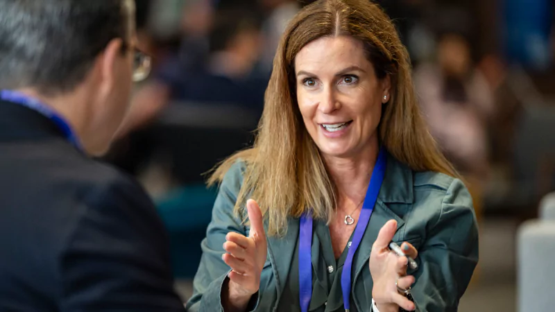 Expert speaking at Gartner conference, offering strategic validation through proprietary research and tools.