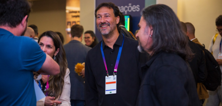 Attendees networking at Gartner conference, fostering meaningful interactions and connections among peers and experts.