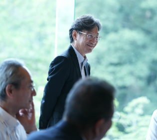 Connect with your peers and validate your strategy at Gartner CIO Leadership Forum.