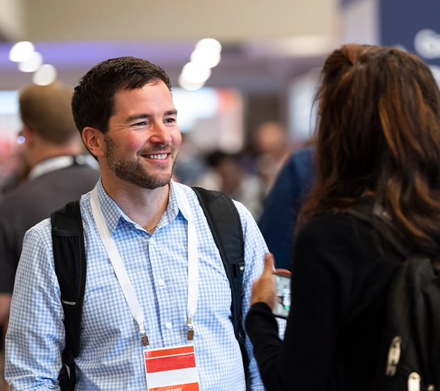 Networking at Gartner CIO & IT Executive Conference in São Paulo.