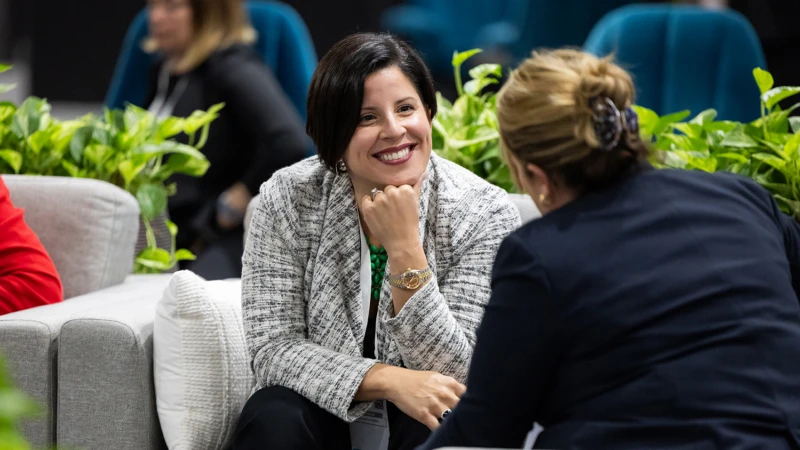 Attendees of Gartner CIO Leadership Forum networking