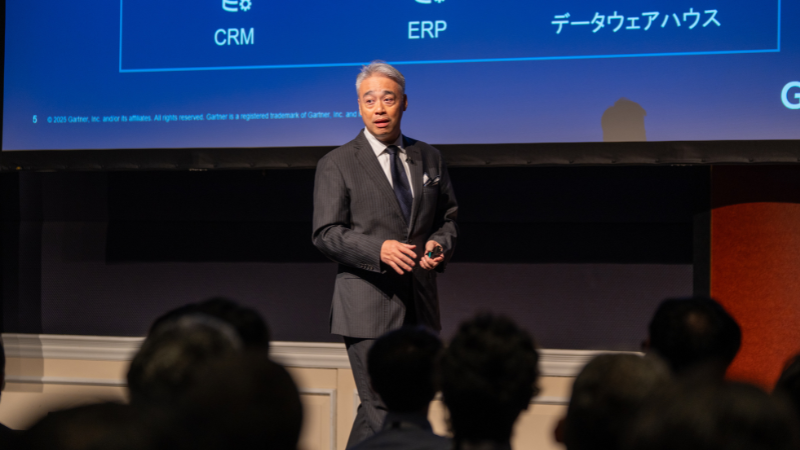 セッション「エンタプライズ・アプリケーションの未来は、AIを活用したインテリジェントなコンポジションから始まる」について