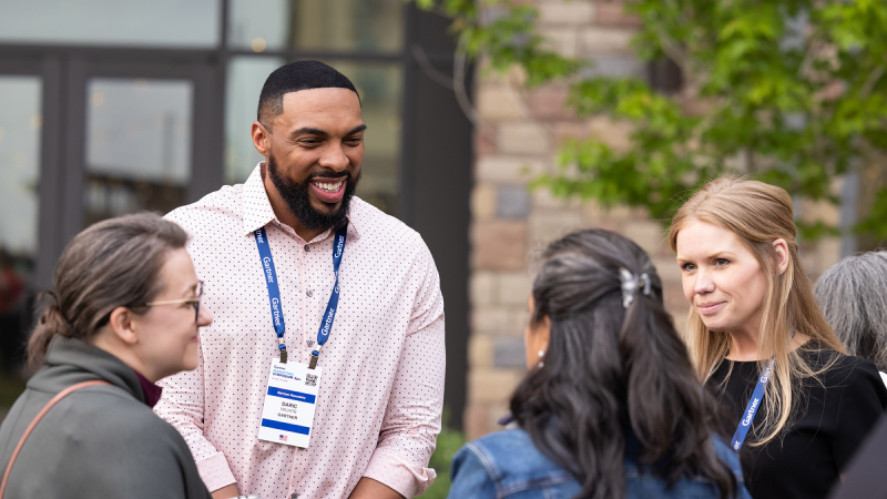 Networking na Conferência Gartner Segurança & Gestão de Risco, em São Paulo.