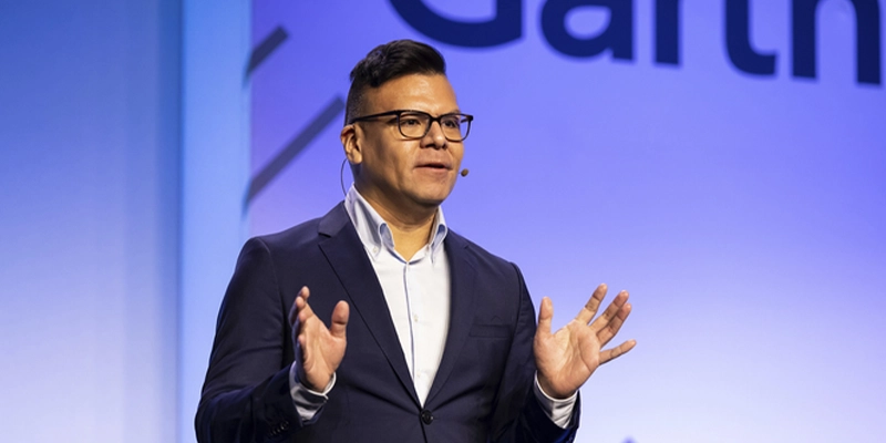 Speaker presents at Gartner Application Innovation & Business Solutions Summit in London, U.K