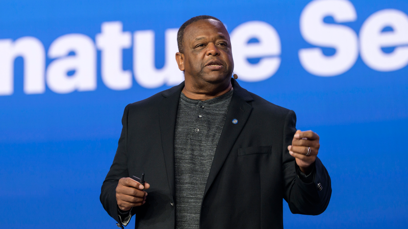 Gartner Expert presenting at Gartner IT Symposium/Xpo™ on the Gold Coast