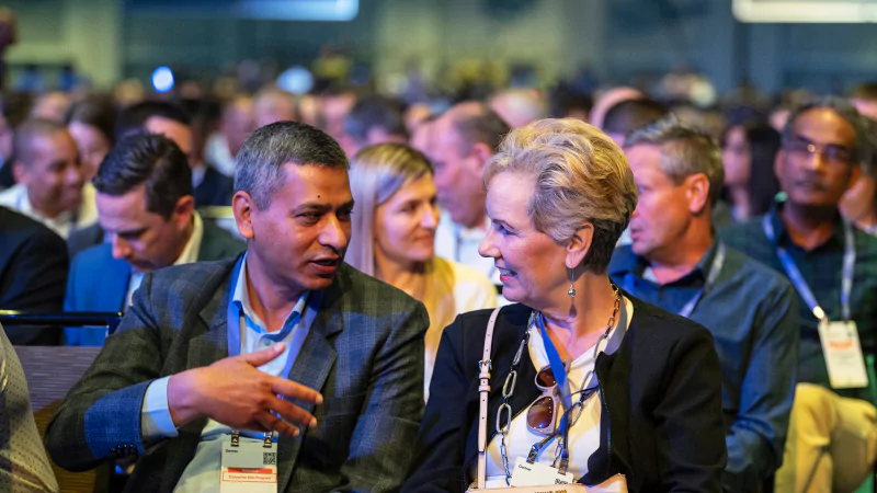 Gartner expert writing on board during workshop