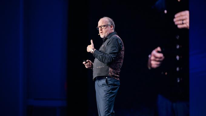 Chris Howard on stage at Gartner IT Symposium/Xpo 2025.