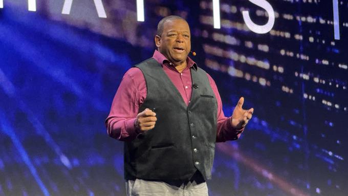 Daryl Plummer speaks on Gartner's Top Strategic Predictios for 2026 and beyond.