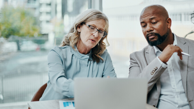  Tech operating partner meeting with a client.